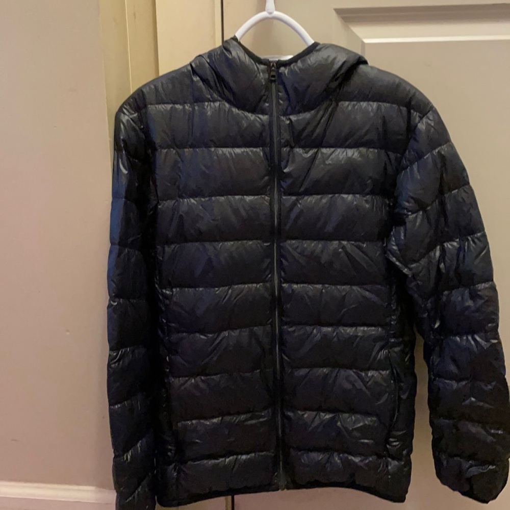 Packable UNIQLO puffy coat- down filled
